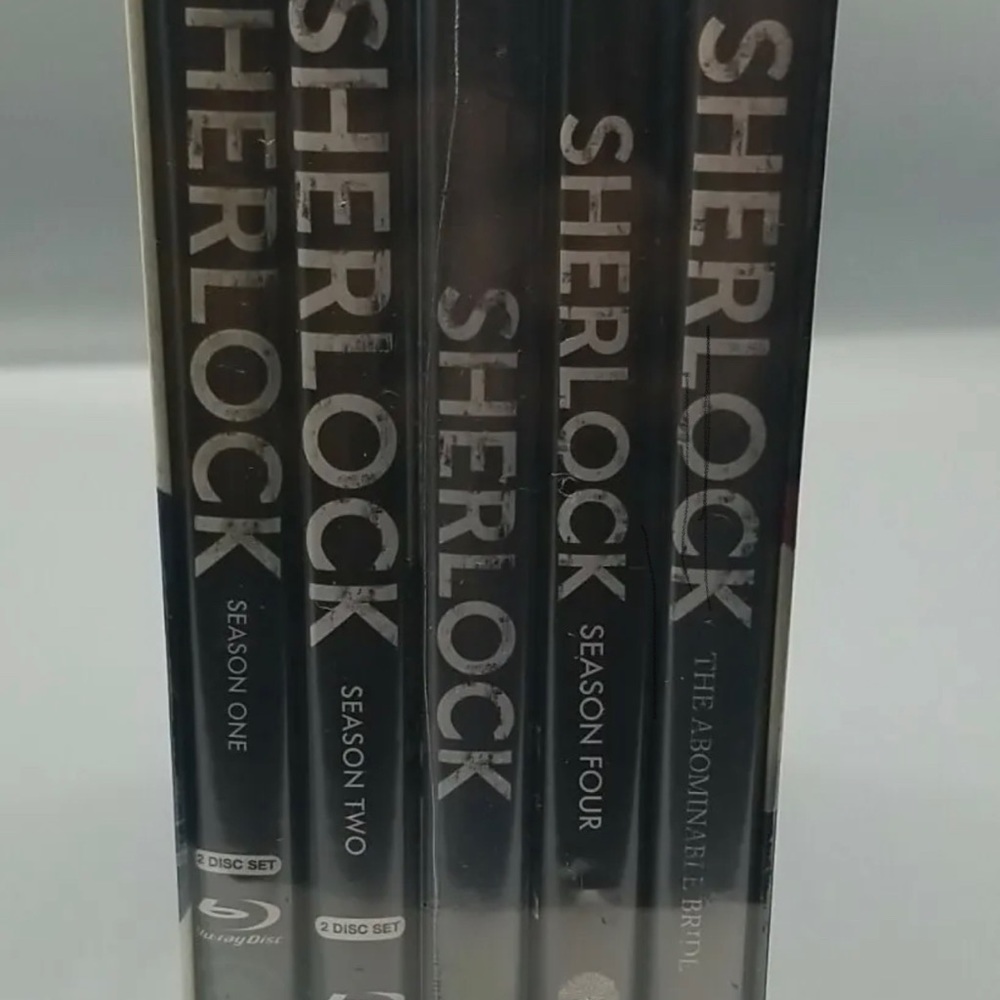 Sherlock: The Complete Series (Blu-ray) plus the Abominable Bride - Picture 3 of 3